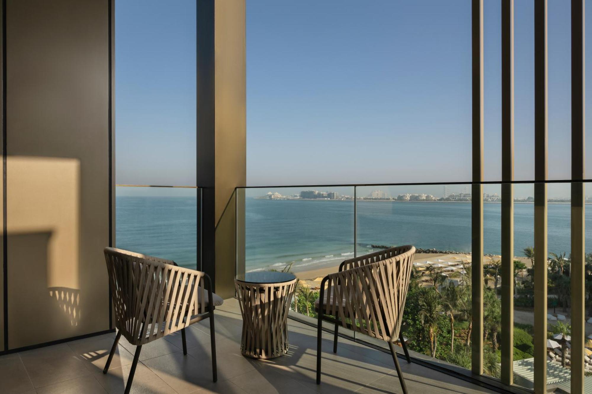 Delano Dubai At Bluewaters Hotel Exterior photo View from the 101