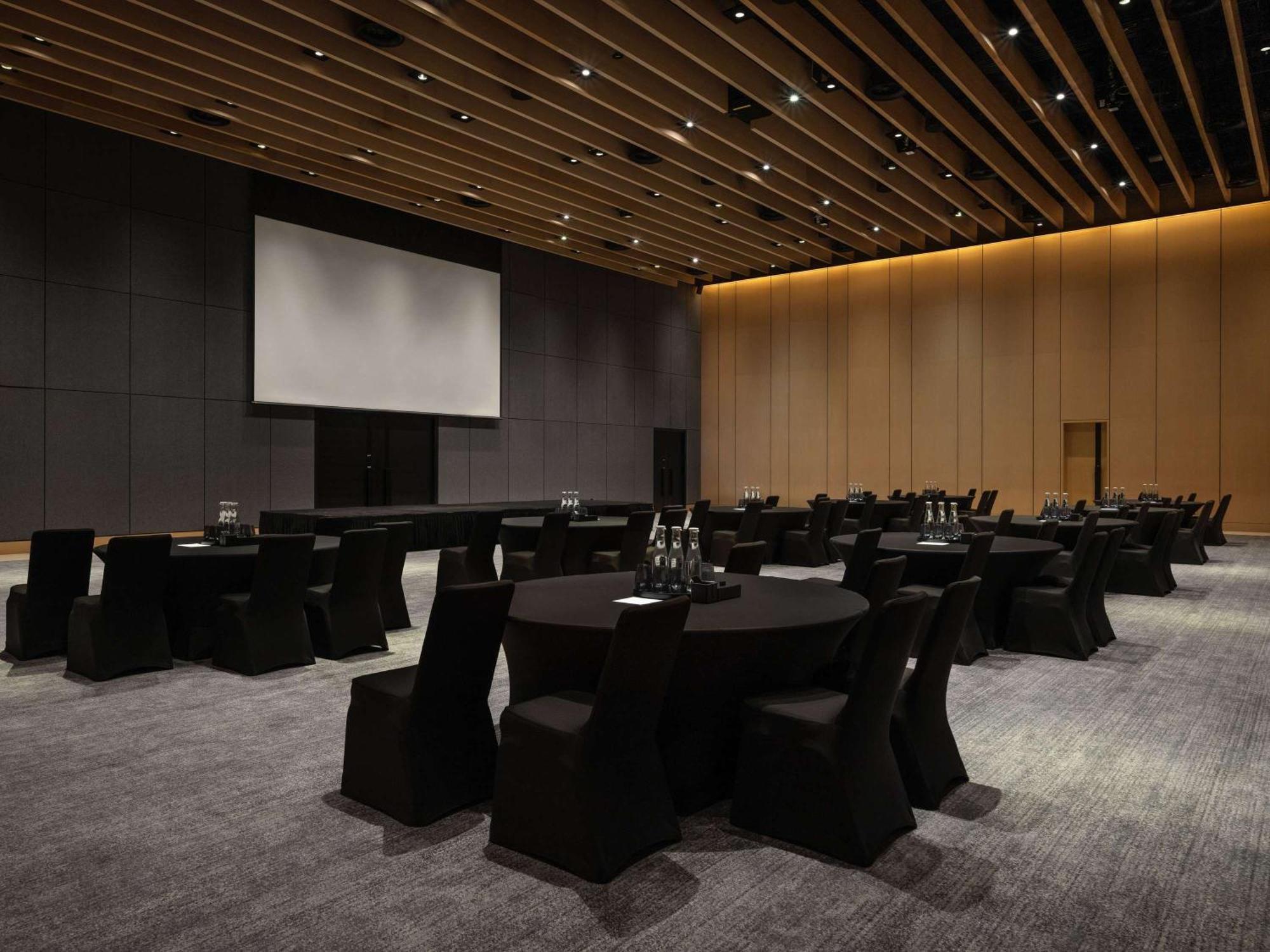 Delano Dubai At Bluewaters Hotel Exterior photo The Grand Ballroom